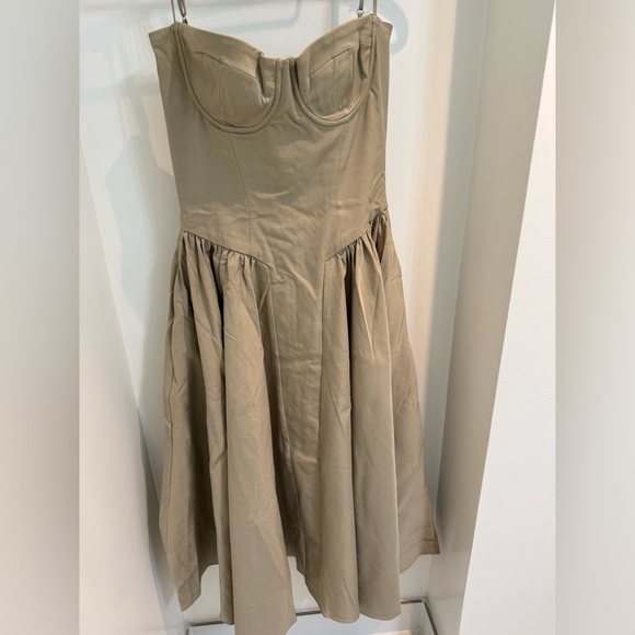 HOUSE OF CB 'Samaria' Taupe Corset Sundress Size Small Regular Cup A-C/ NWOT - Picture 3 of 6